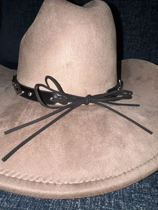 Suede Western Fedora Hat in Taupe with Studded Band - Picture 11 of 12